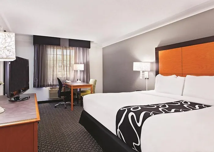 Hotel La Quinta By Wyndham Champaign
