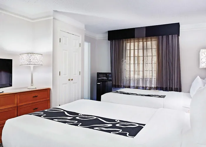 La Quinta By Wyndham Hotel 3*