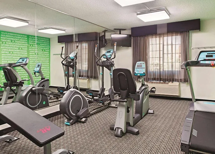 Hotel La Quinta By Wyndham Champaign