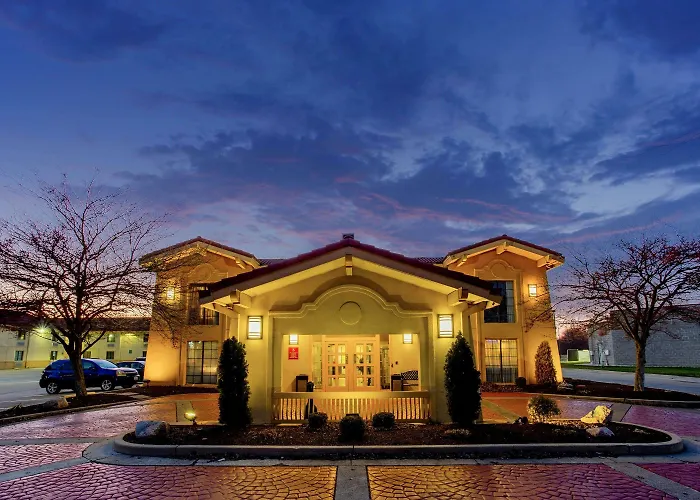 Hotel La Quinta By Wyndham 3*