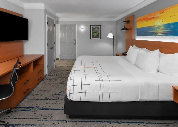 La Quinta By Wyndham Hotel 3*